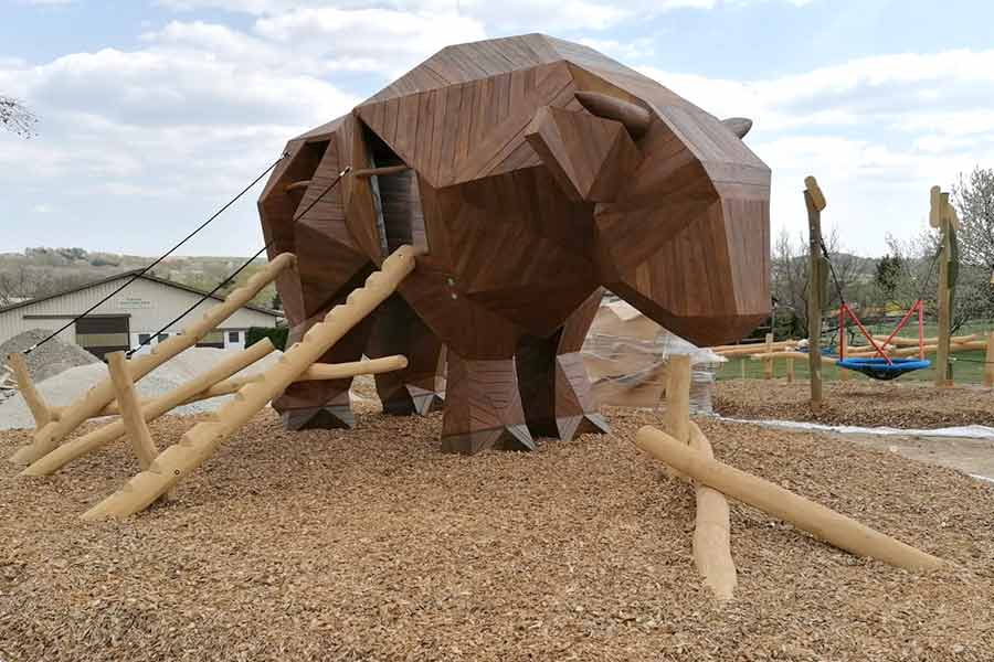 Bulle mit Balancierbalken