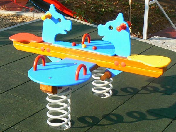 Federspielgerät Agro-Swing Surf Hund 4
