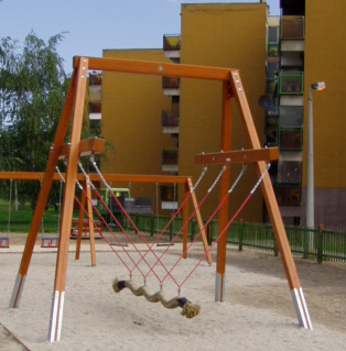 Tauschaukel Radkersburg mit 8-Punktaufhängung