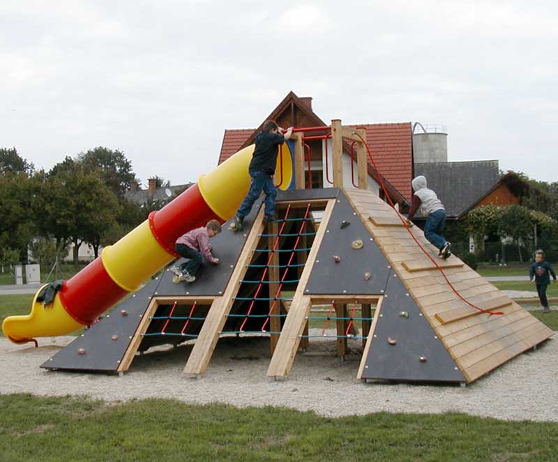 Kletterpyramide Climbing 1