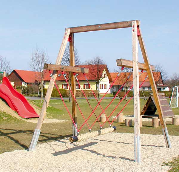 Tauschaukel Radkersburg mit 8-Punktaufhängung