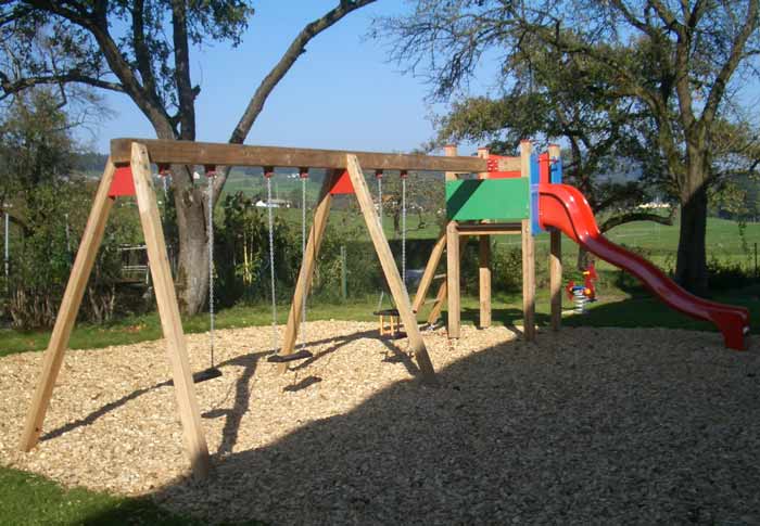 Turmkombination Schleedorf mit Schaukelanbau 3er