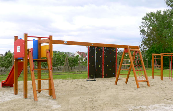 Turm Waldi mit Schaukelanbau 1er KN/KL