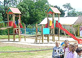 Turmanlage Großhöflein mit Netzbrücke für Hügel