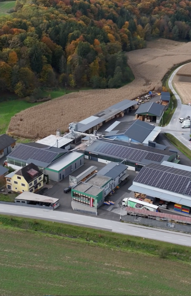Luftaufnahme des AGROPAC-Betriebsgeländes in Breitenfeld